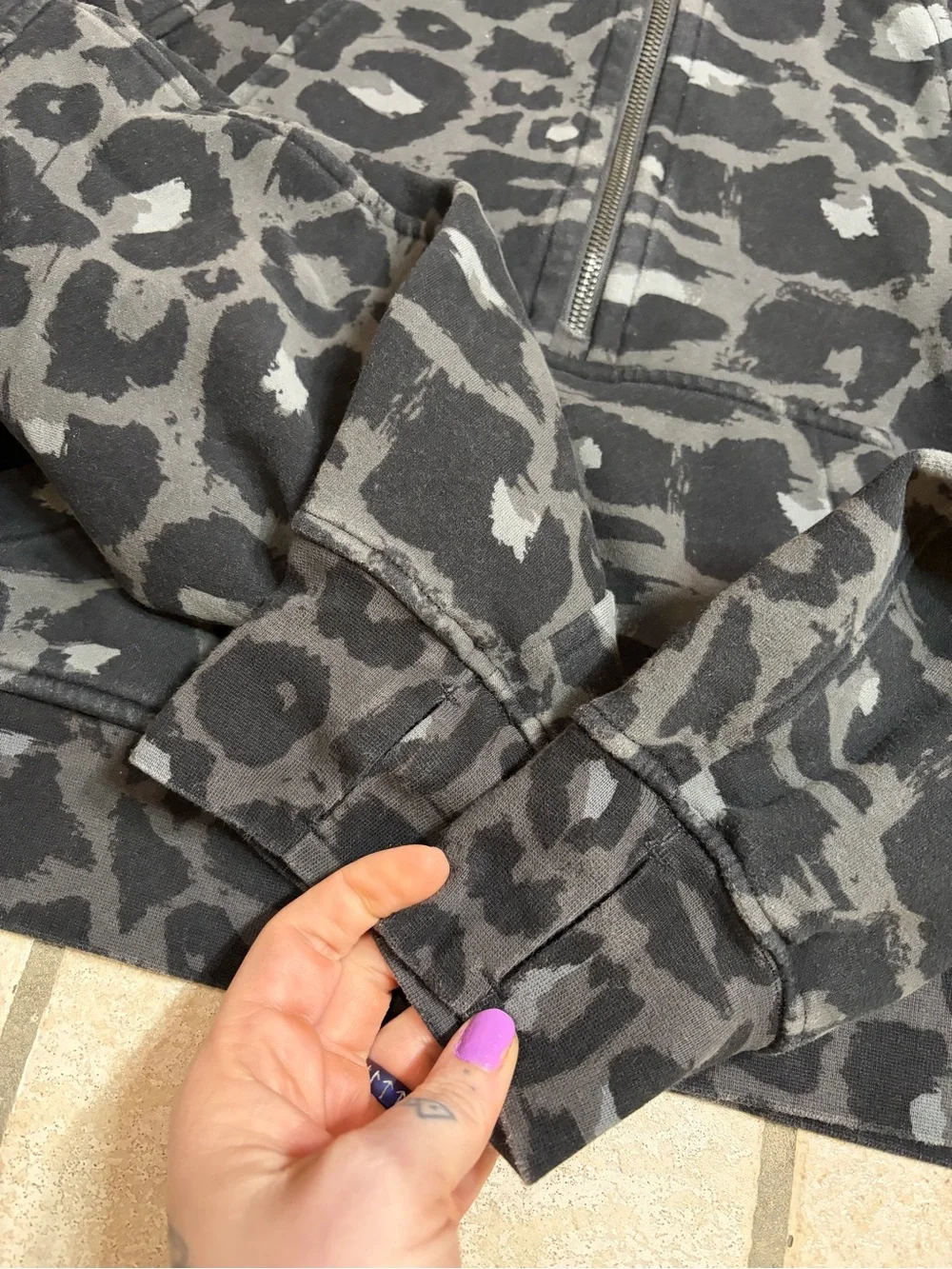 Lululemon Scuba Oversized Funnel Neck Half Zip Spray Leopard Anchor Grey/Black